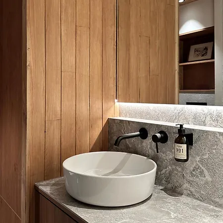 Les Barmettes Appart Renove Avec Vue, Parking Et Skis Aux Pieds Val-d'Isere Exterior photo