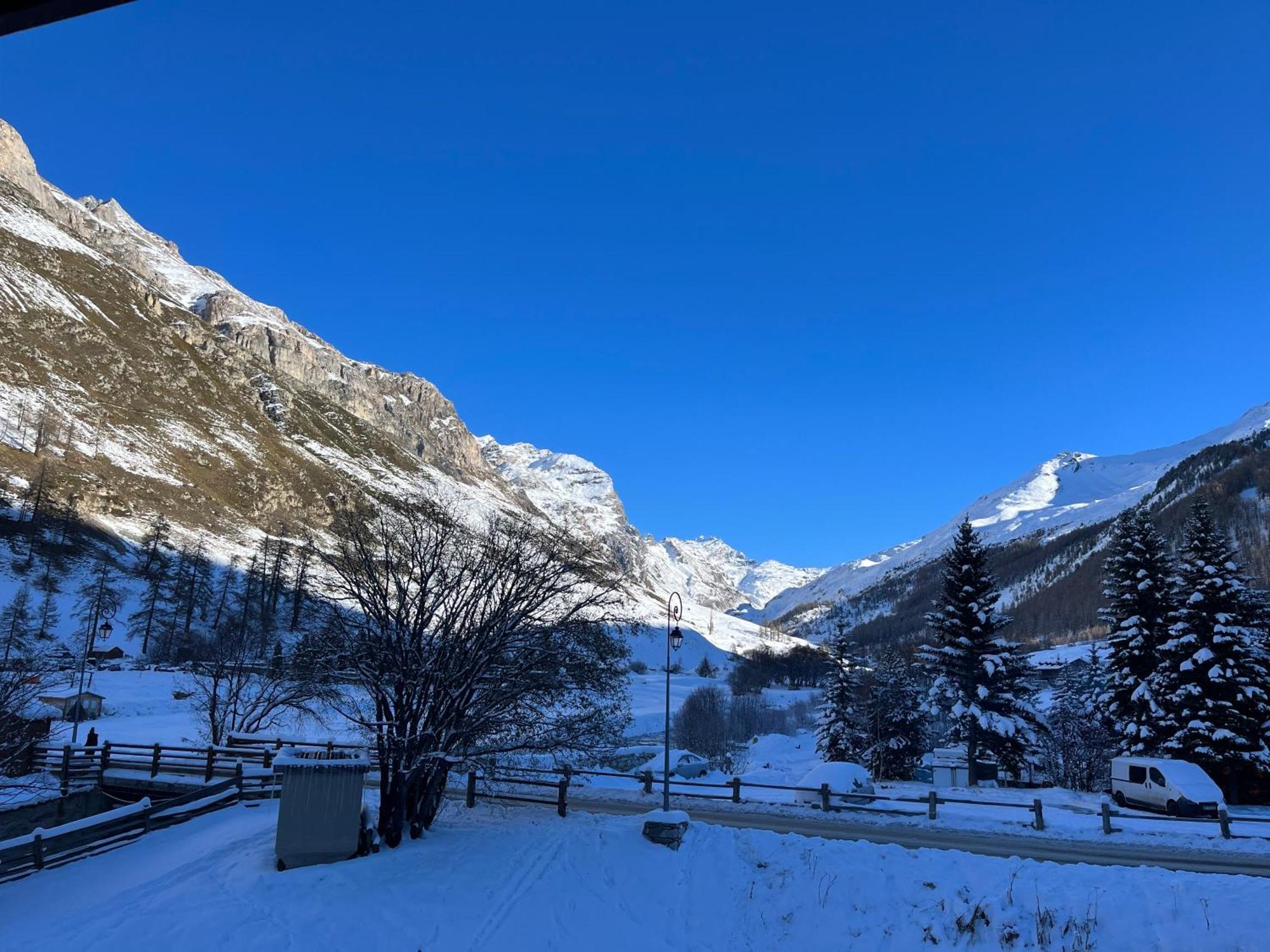 Les Barmettes Renove Avec Vue, Parking Et Skis Aux Pieds Val-d'Isere